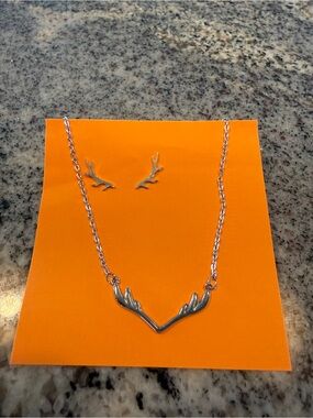 Silver Antler Necklace and Stud Earrings Set - Women Jewelry